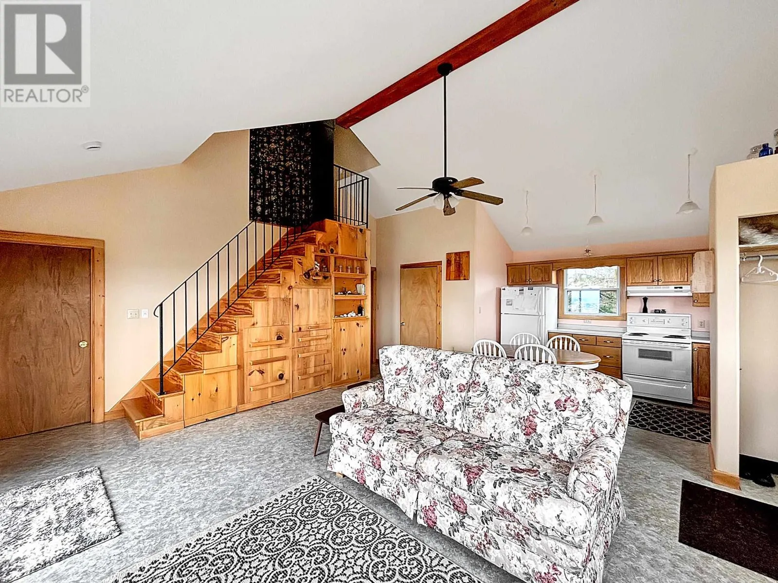 511 Chelton Road Road
