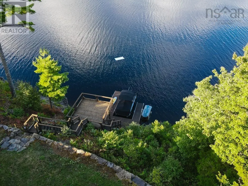 169 Cockscomb Lake Drive