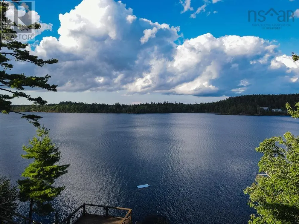169 Cockscomb Lake Drive