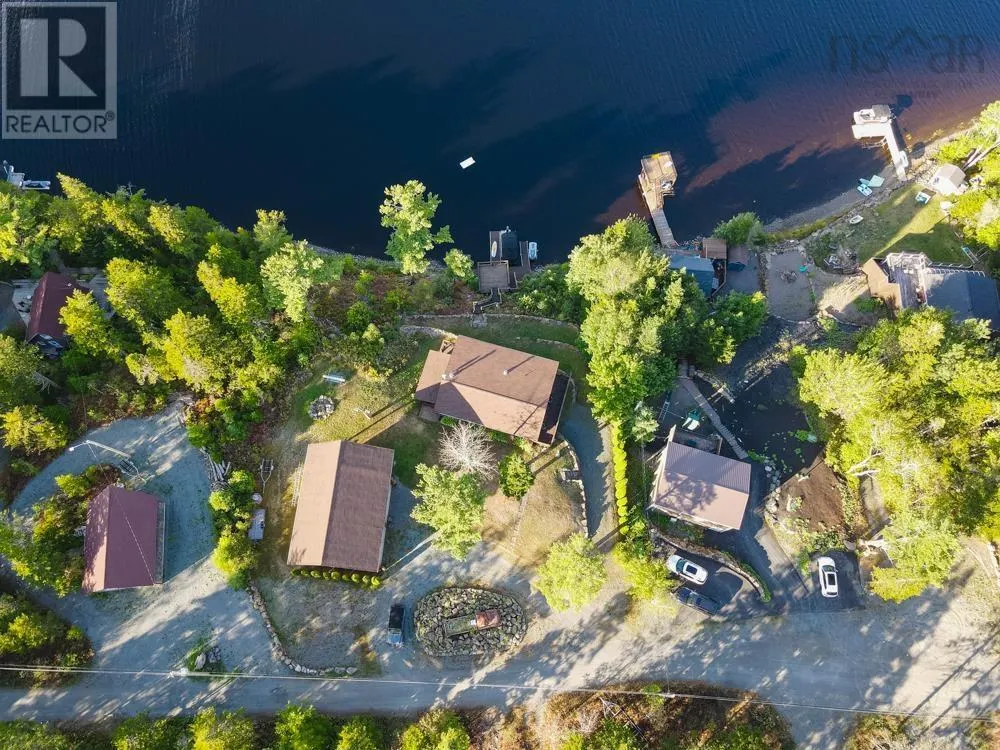 169 Cockscomb Lake Drive