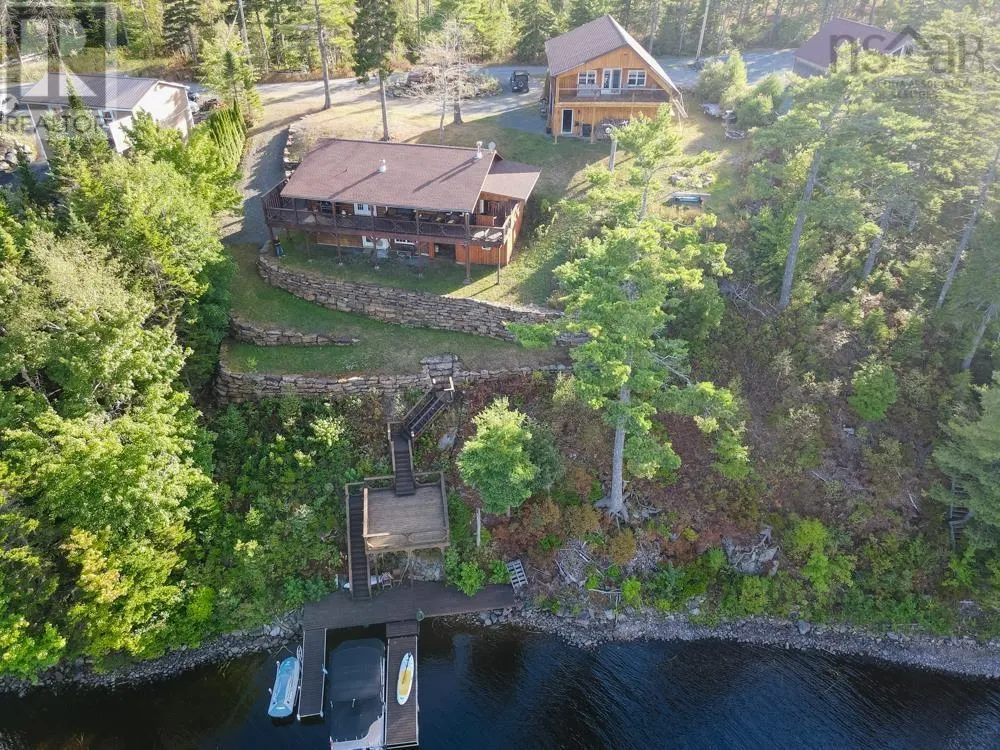 169 Cockscomb Lake Drive