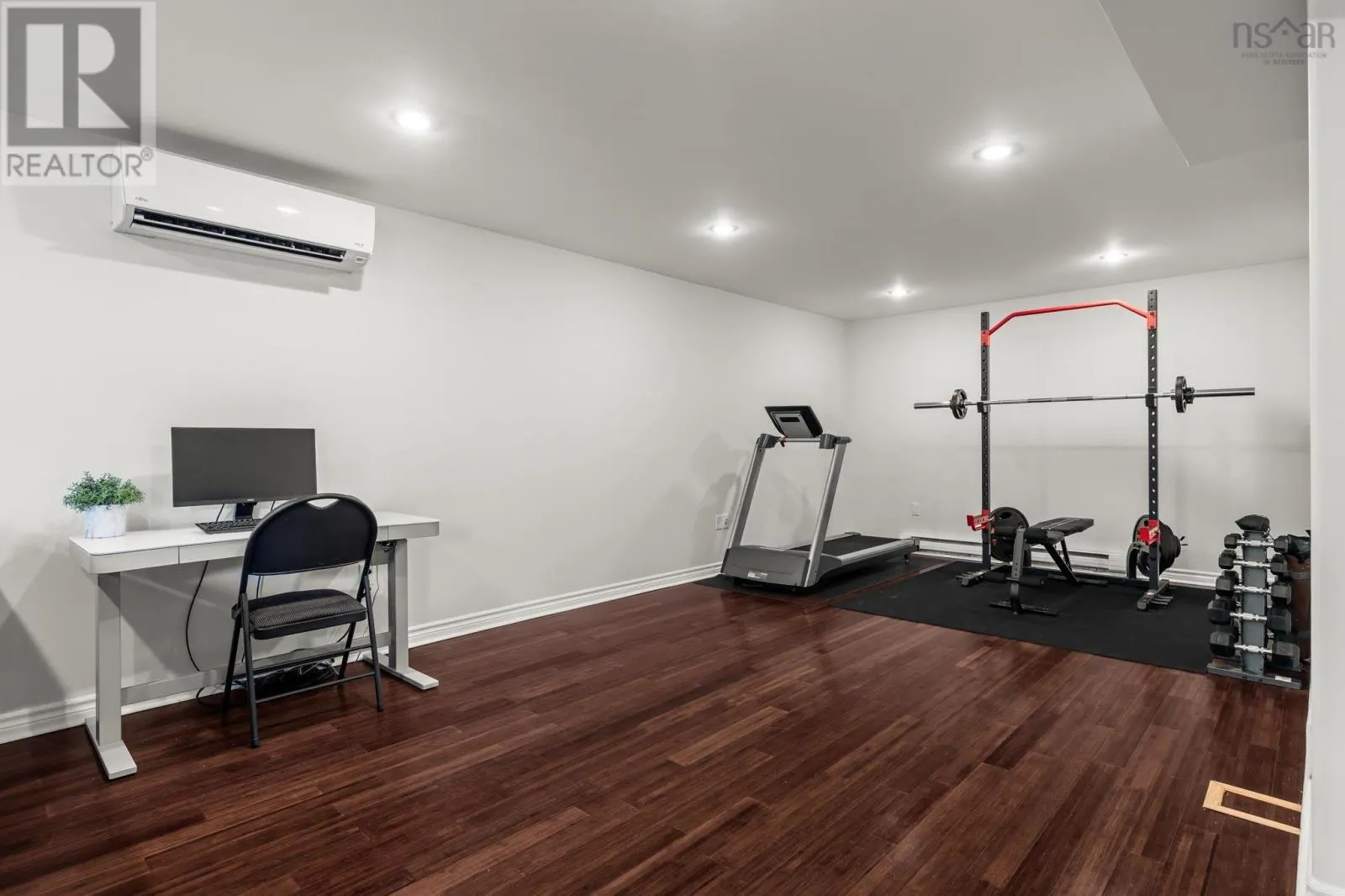 30 Quindora Crescent