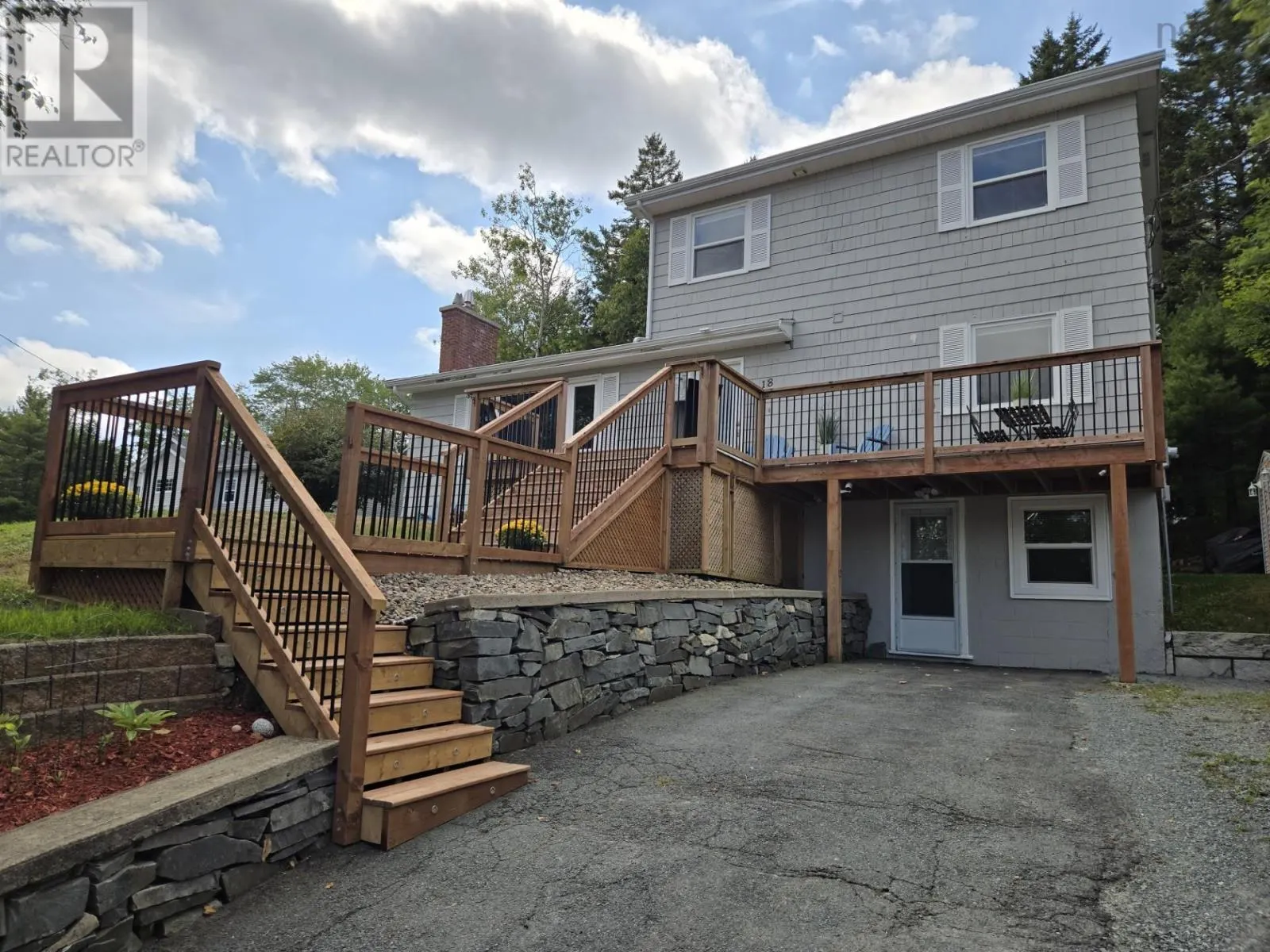 18 Martin Lake Drive
