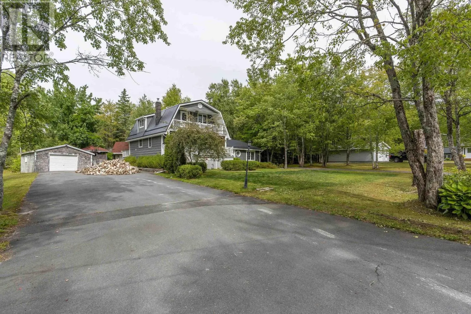 1555 Highway 2