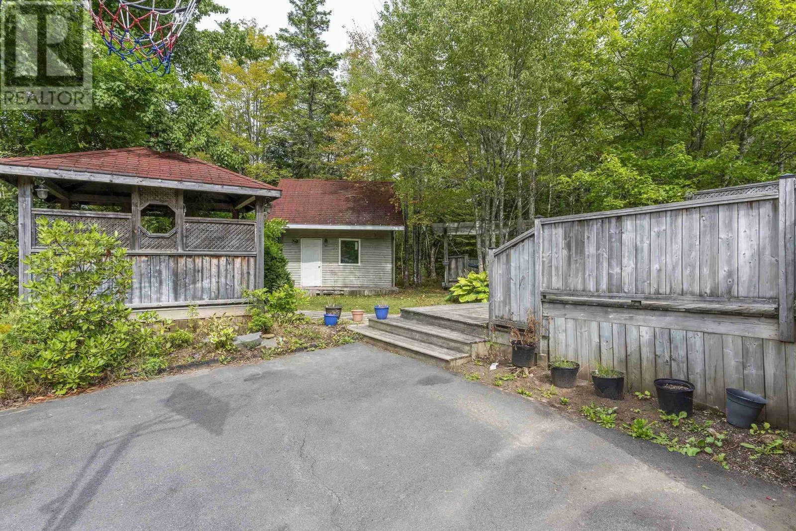 1555 Highway 2