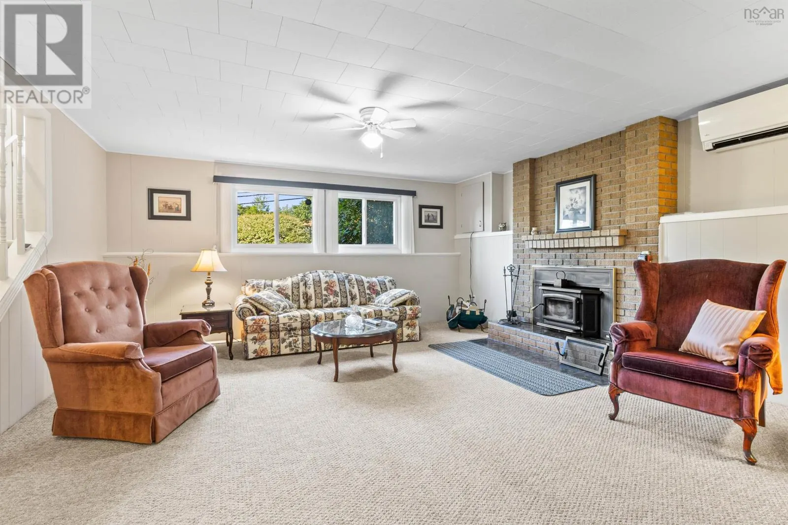 55 Oakmount Drive