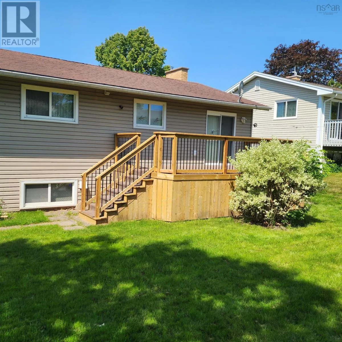 55 Oakmount Drive