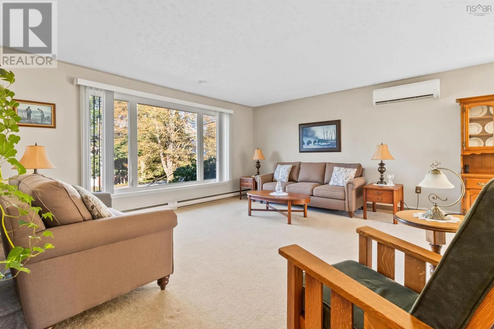 55 Oakmount Drive