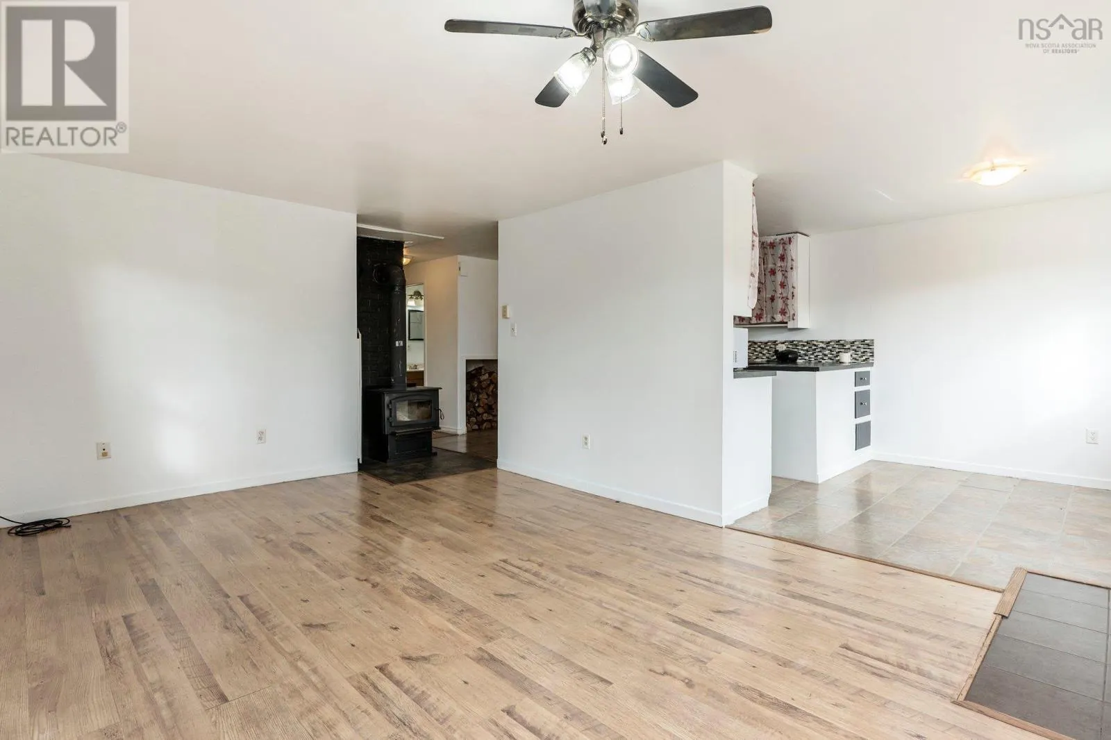 61 Dunlop Road