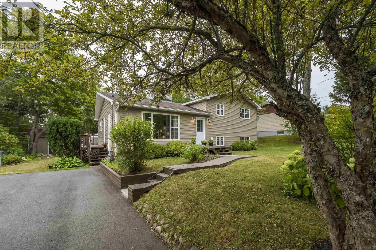 1221 Beaver Bank Road
