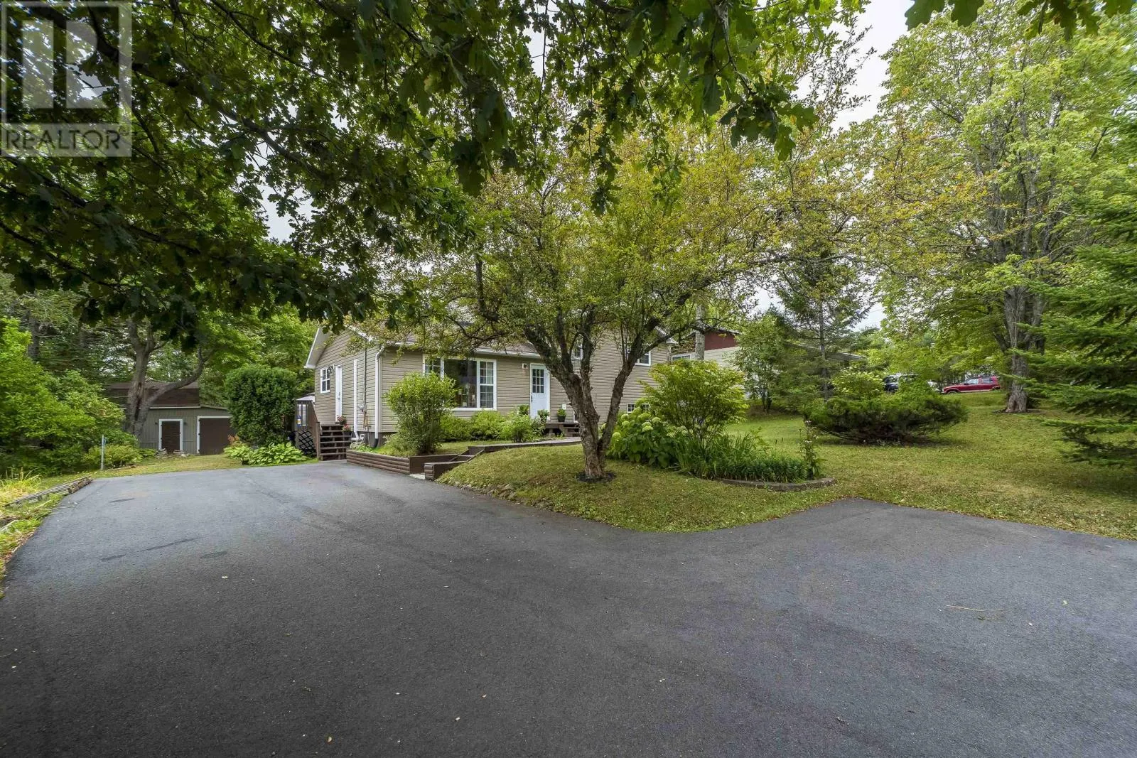 1221 Beaver Bank Road