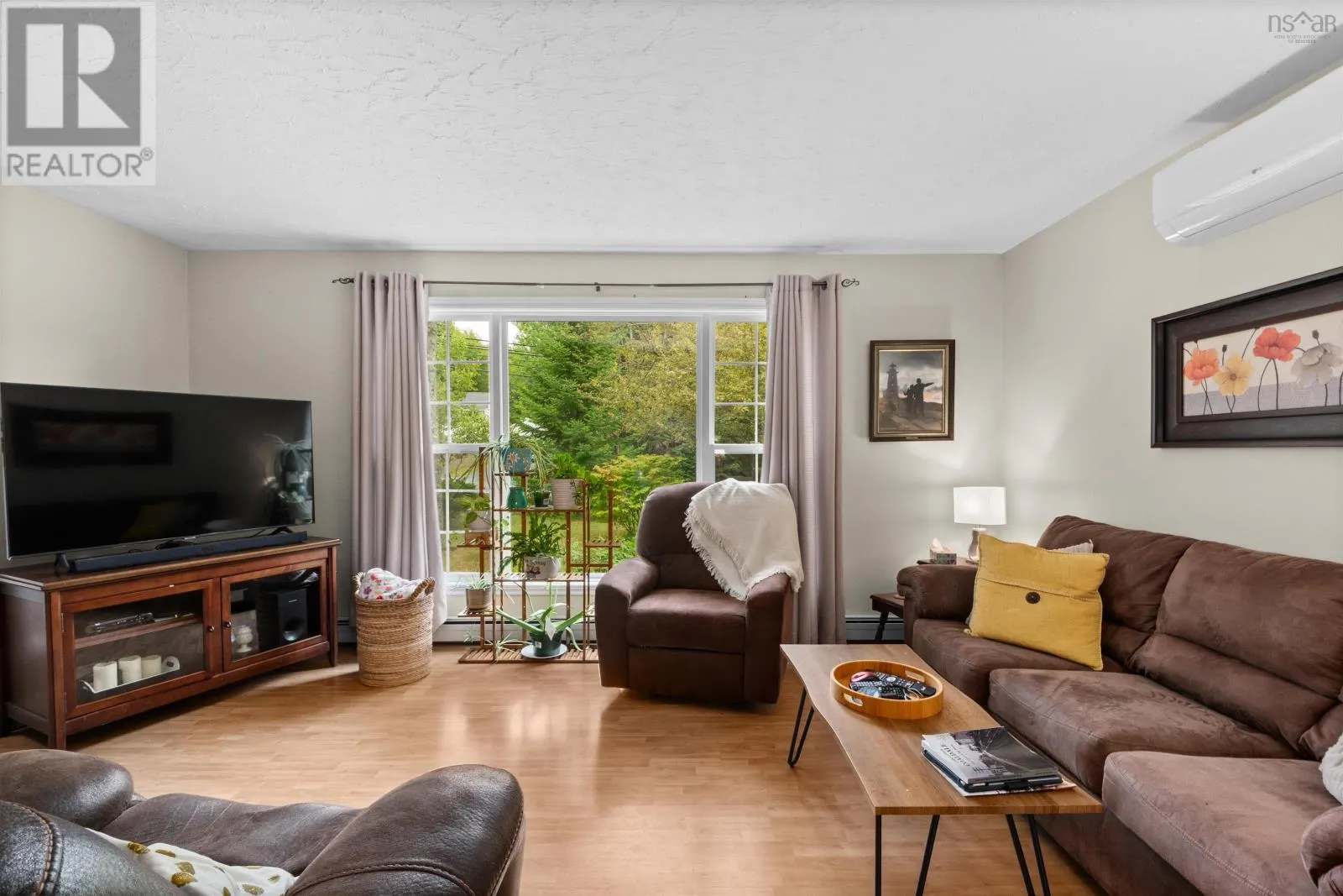1221 Beaver Bank Road