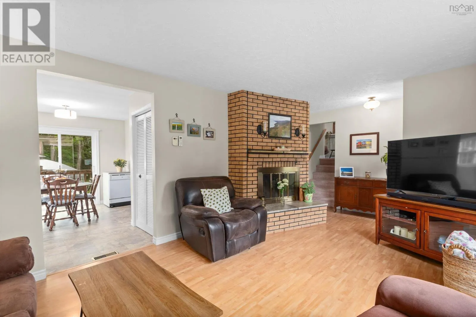 1221 Beaver Bank Road
