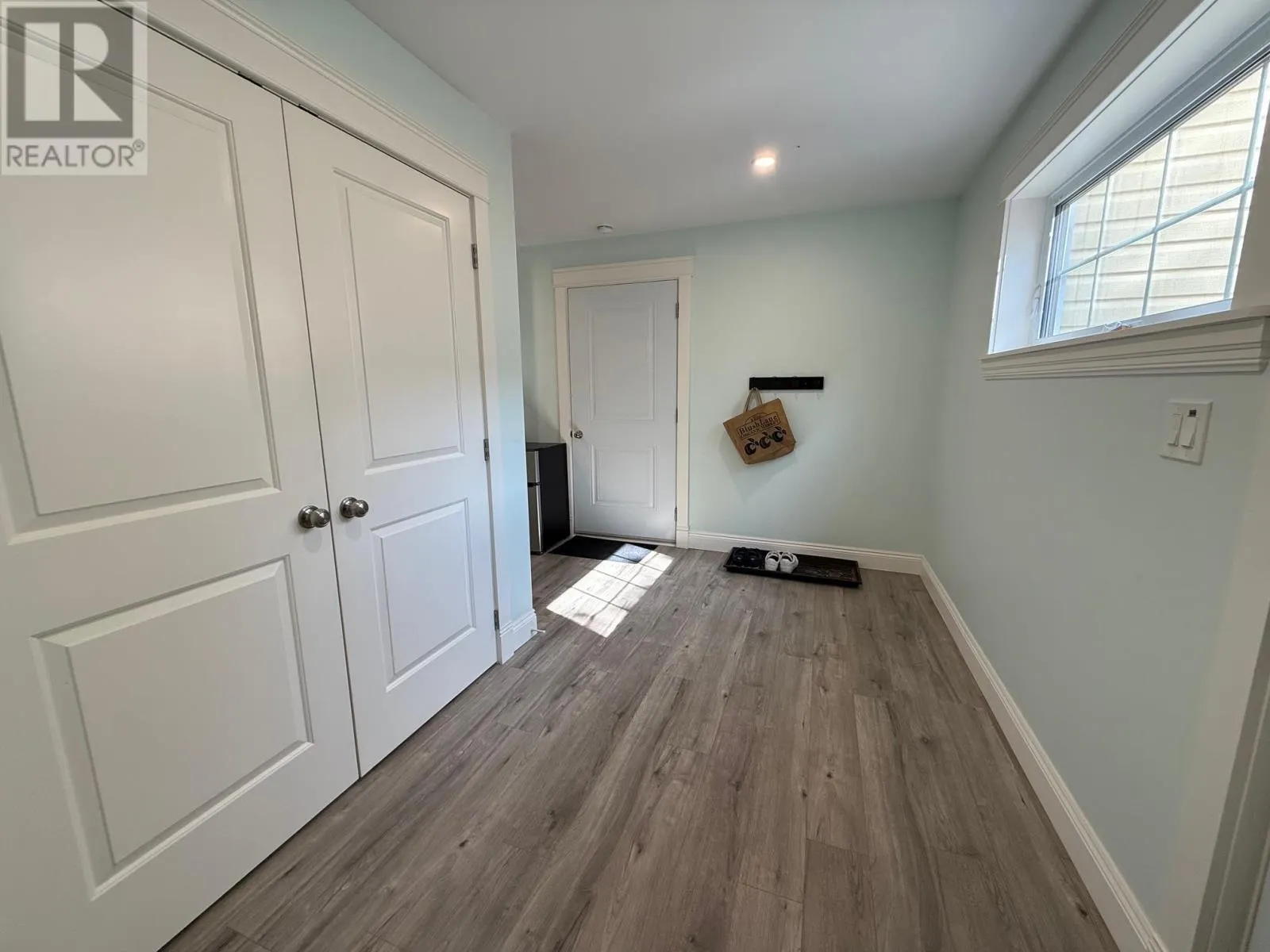 286 Beaver Street