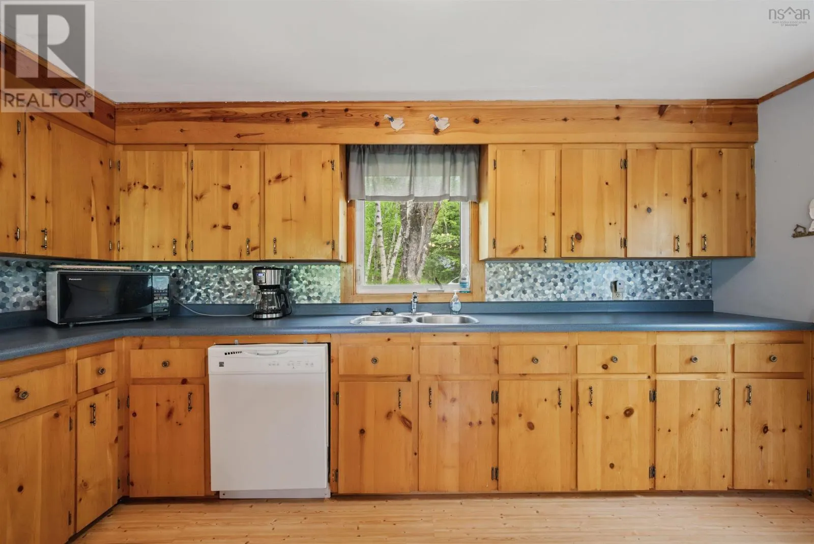 156 Lakewood Drive