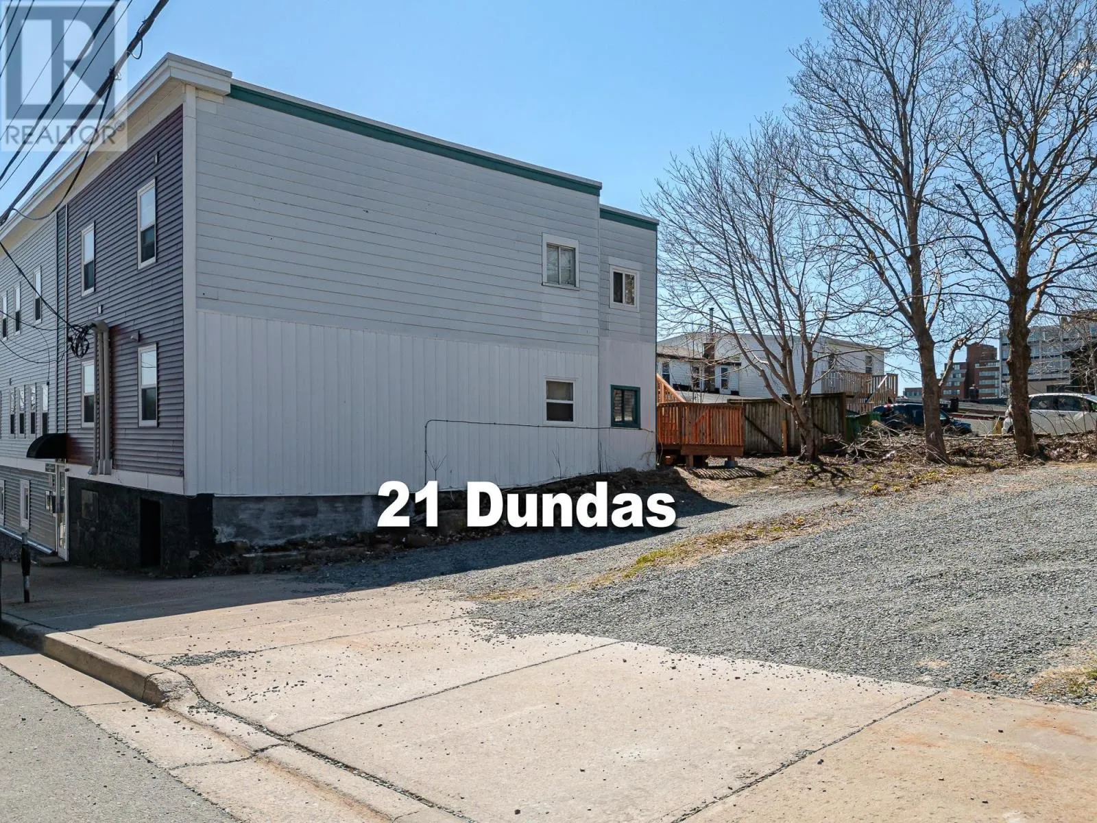 21 Dundas Street