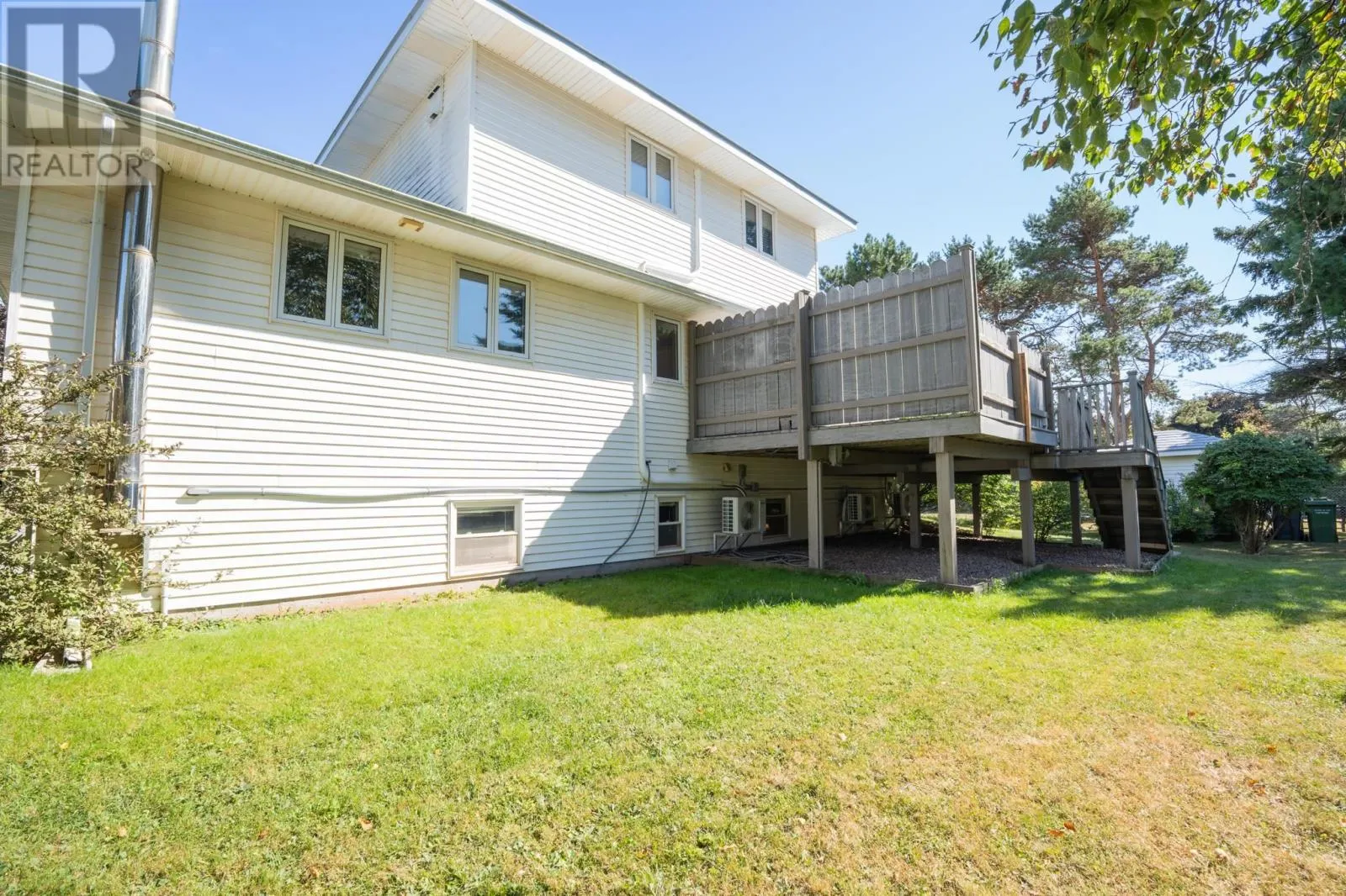 60 CRESCENT Drive