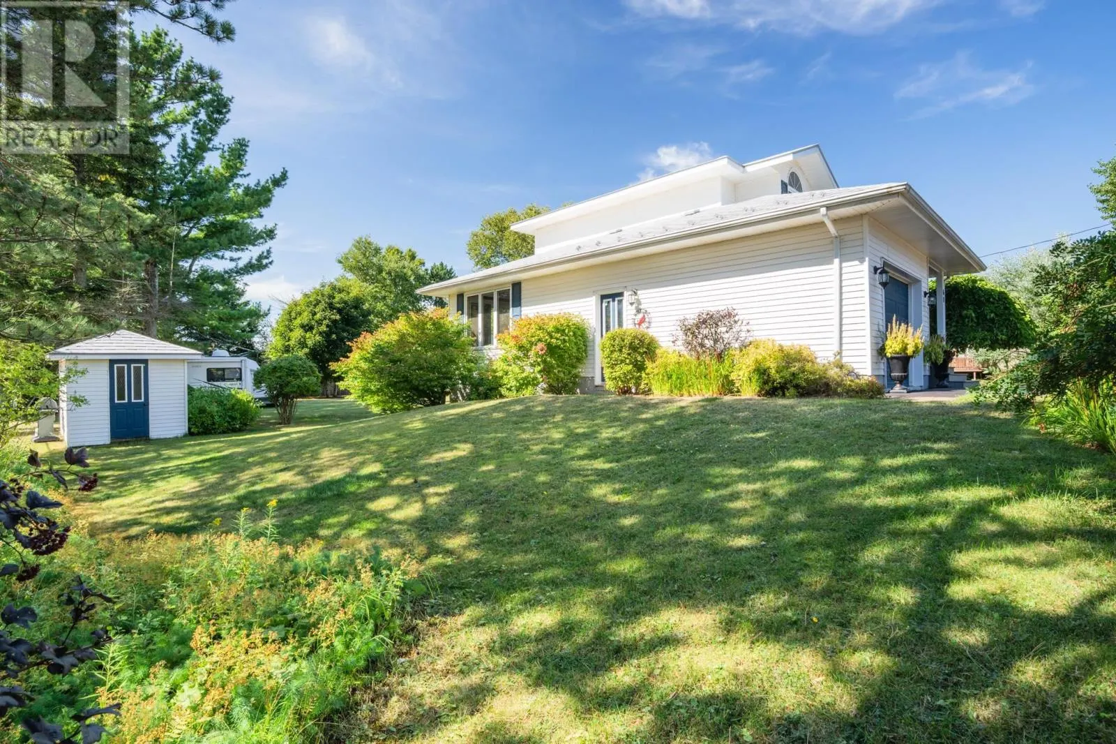 60 CRESCENT Drive