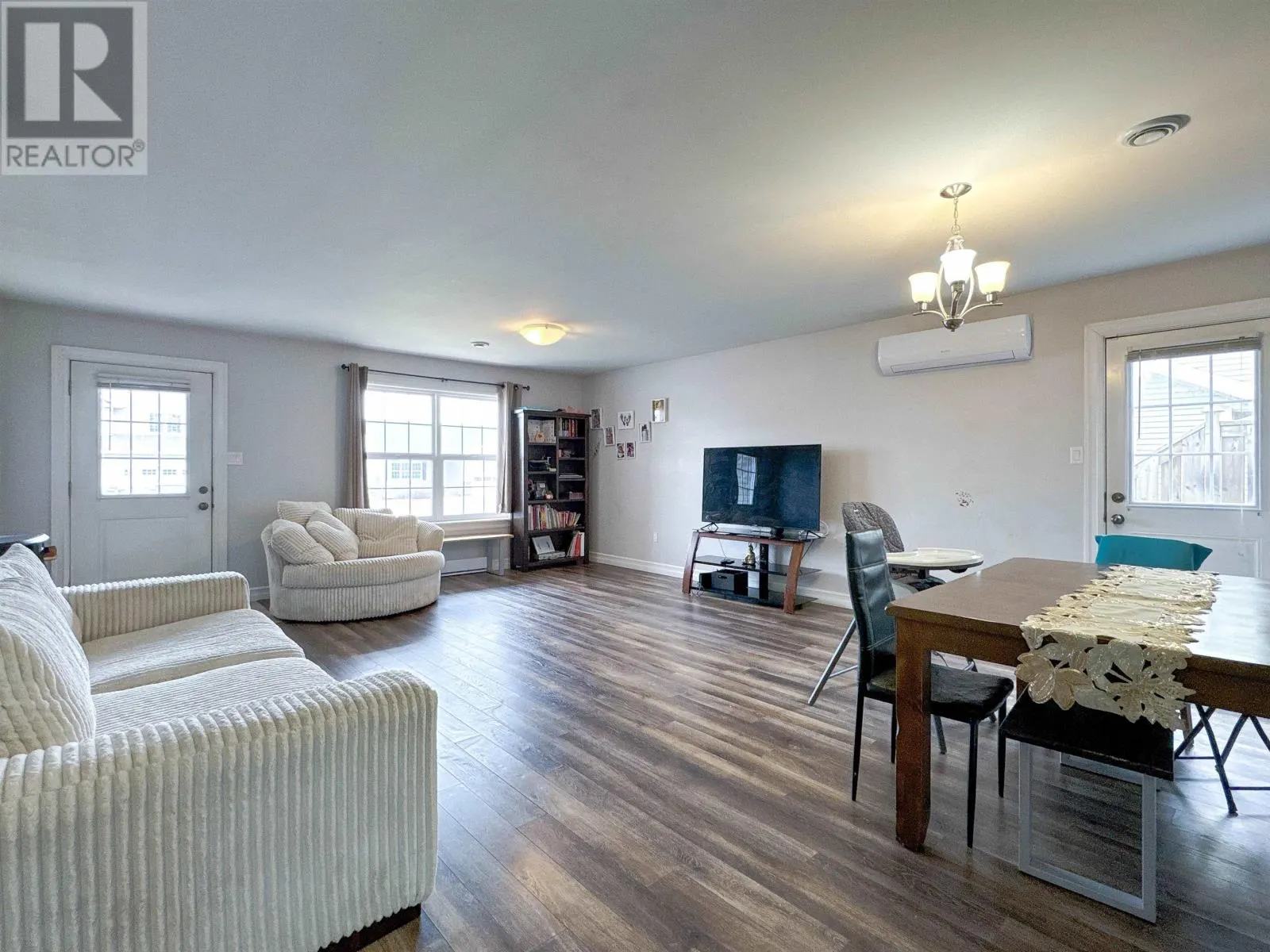 33 Parkman Drive