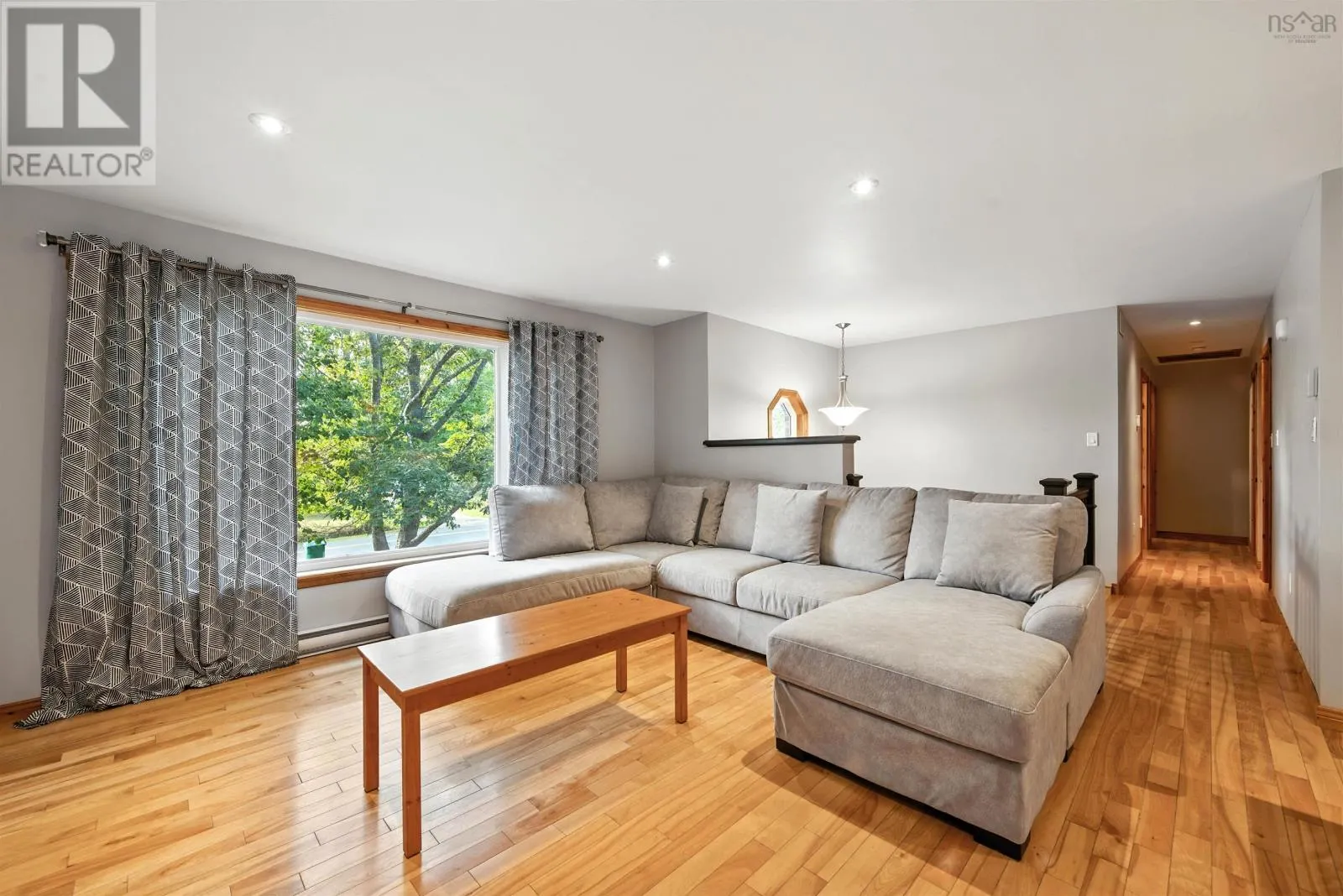 24 Aylward Road