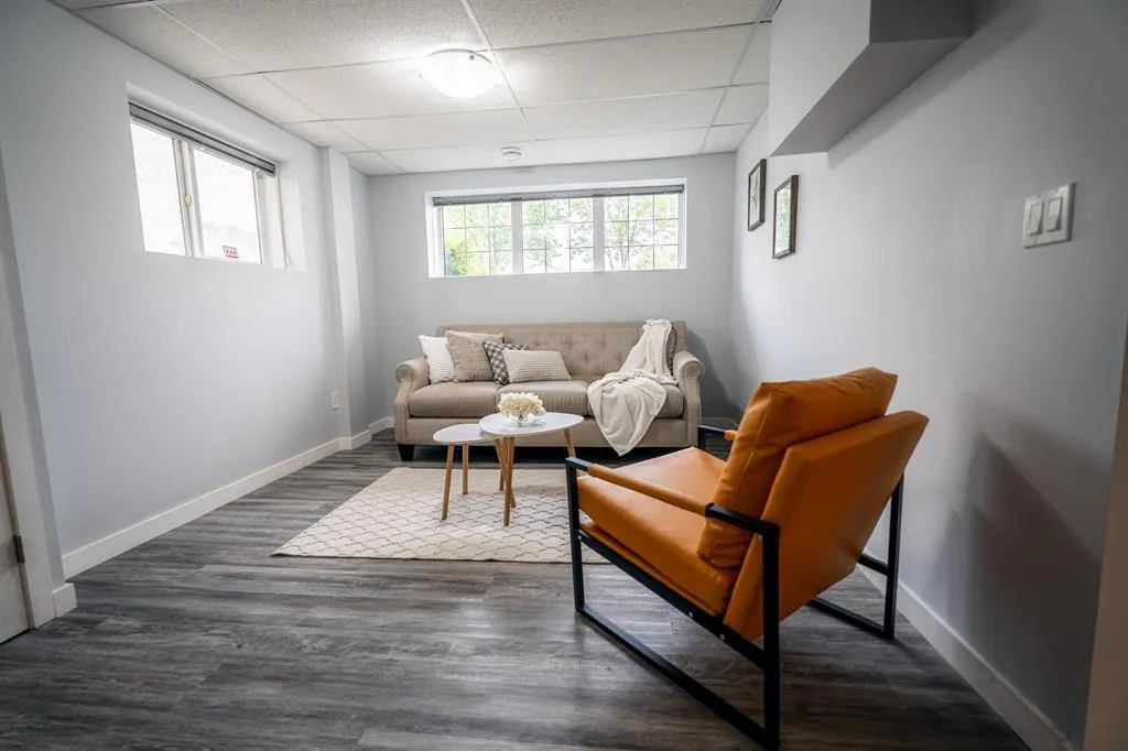 123 Colebrook Drive