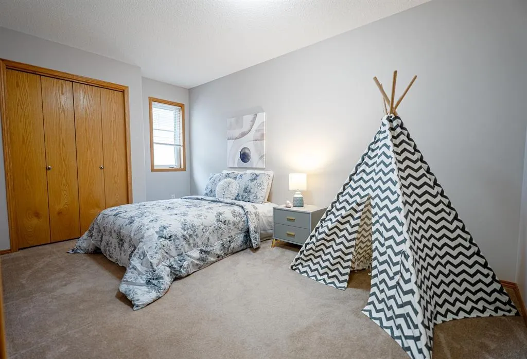 123 Colebrook Drive