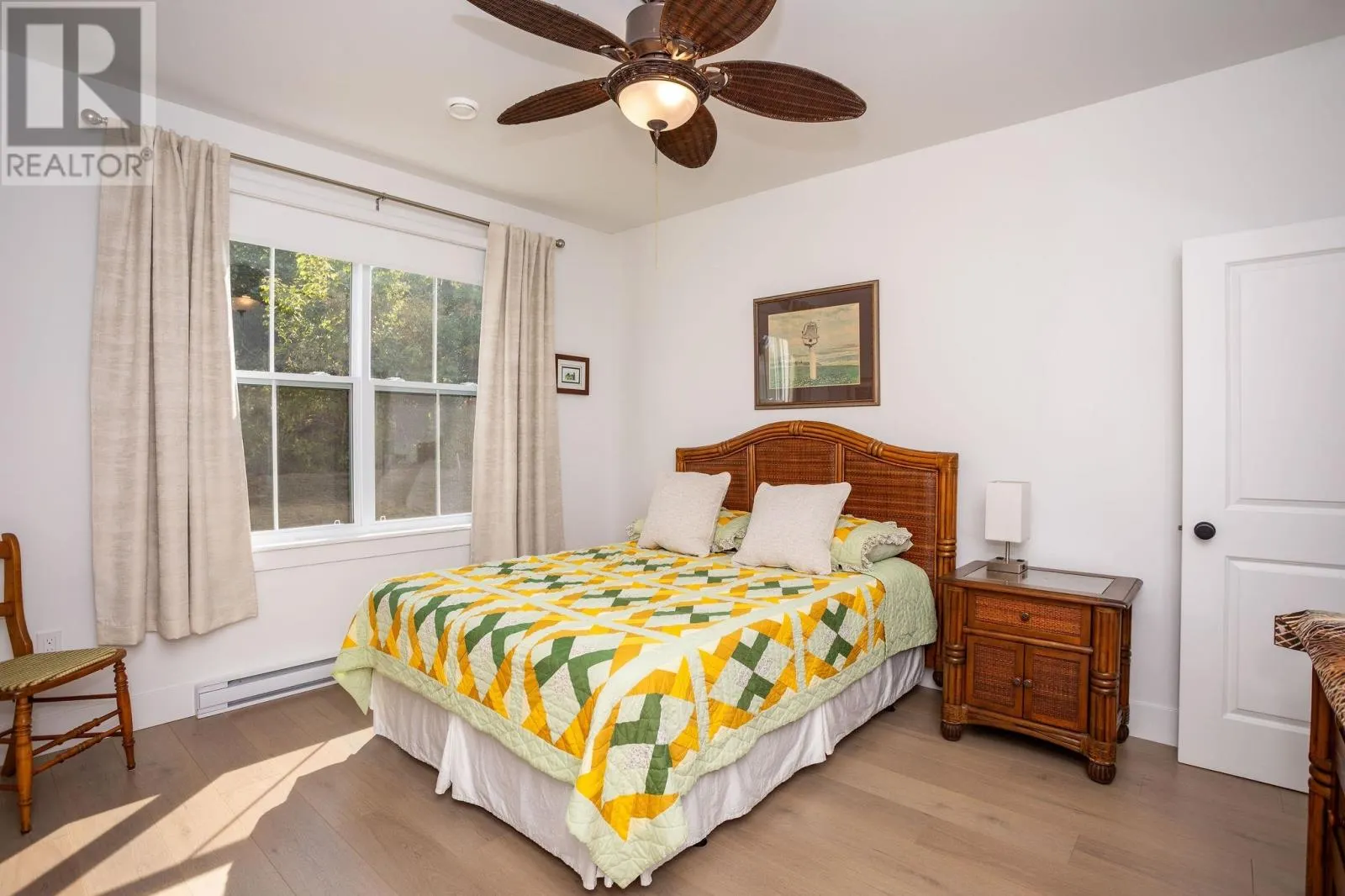 12 Captain James Crescent
