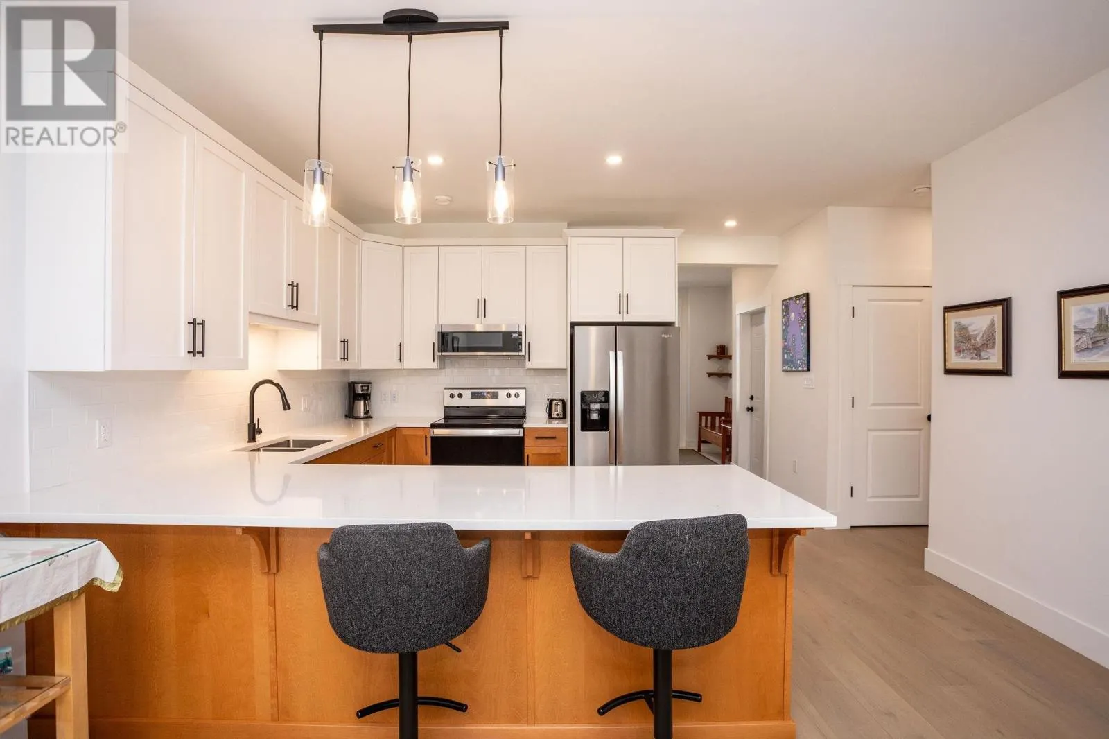 12 Captain James Crescent