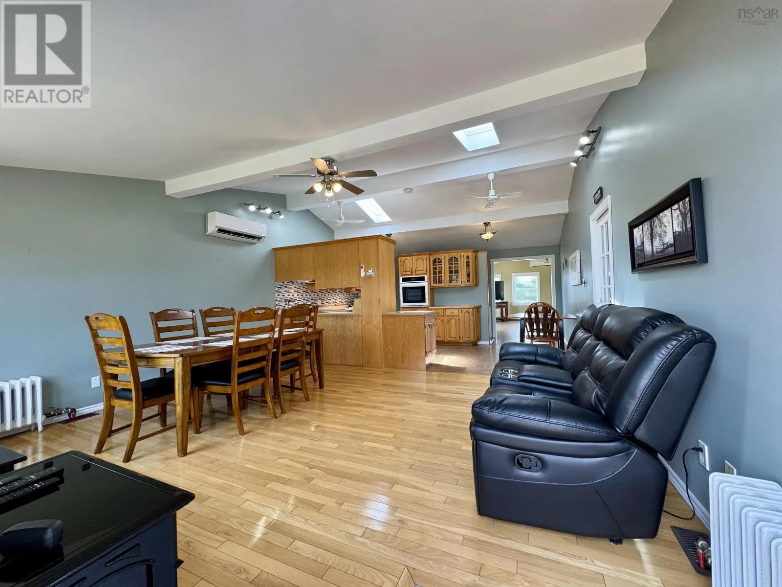 1184 Highway 206