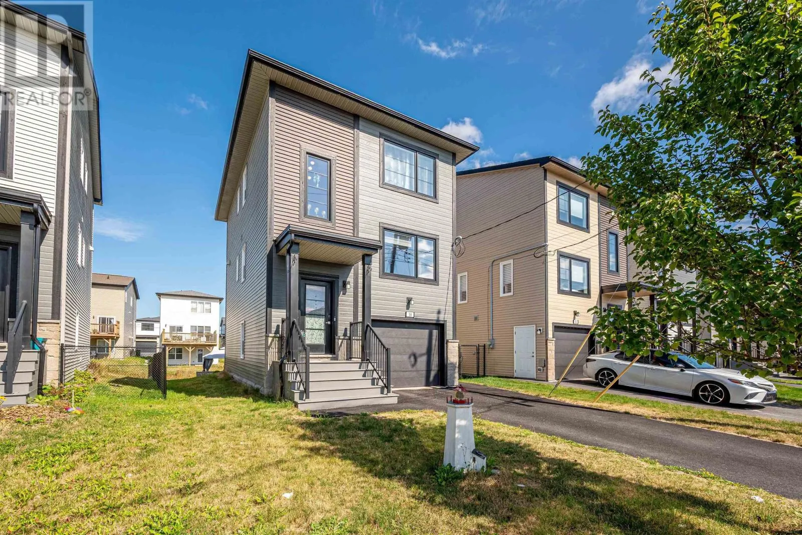 59 Travertine Court