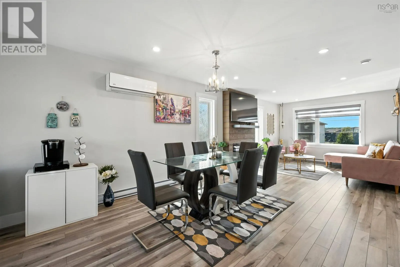 59 Travertine Court