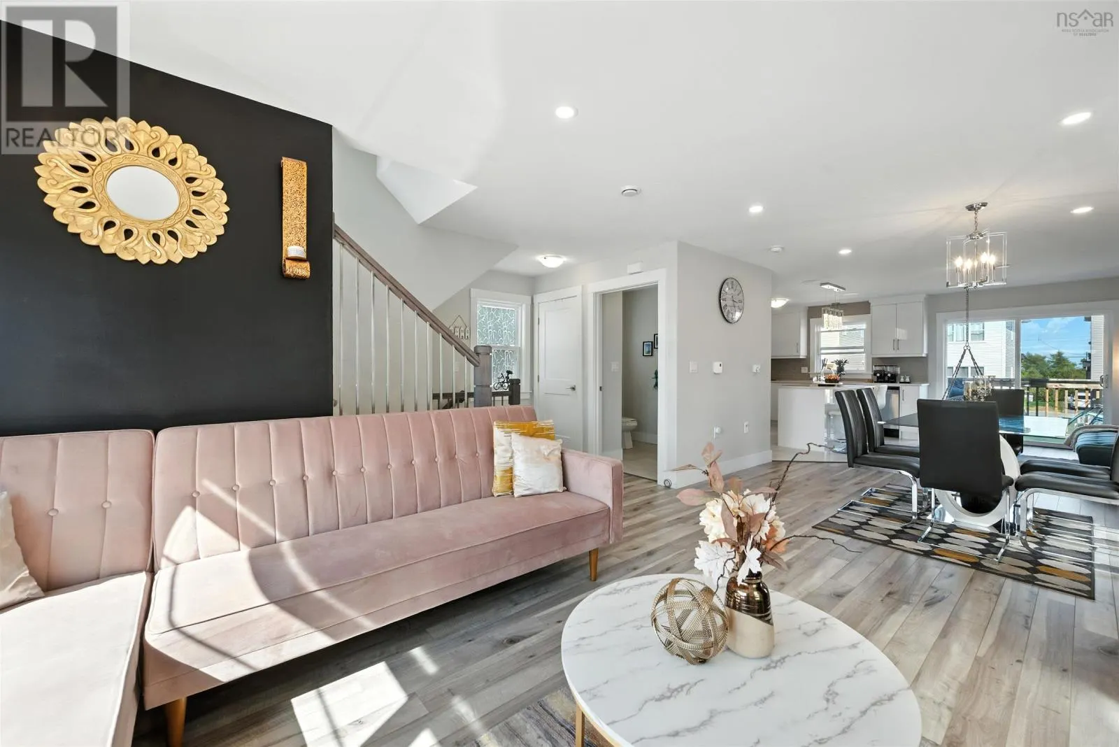 59 Travertine Court