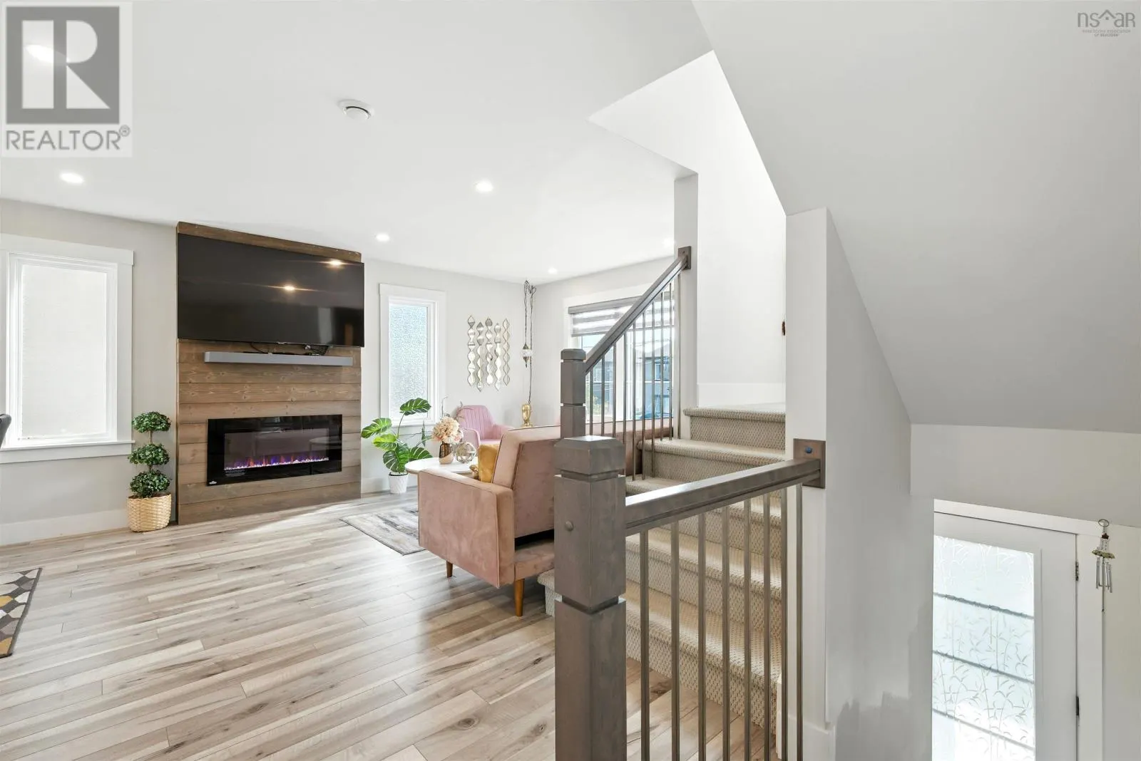59 Travertine Court