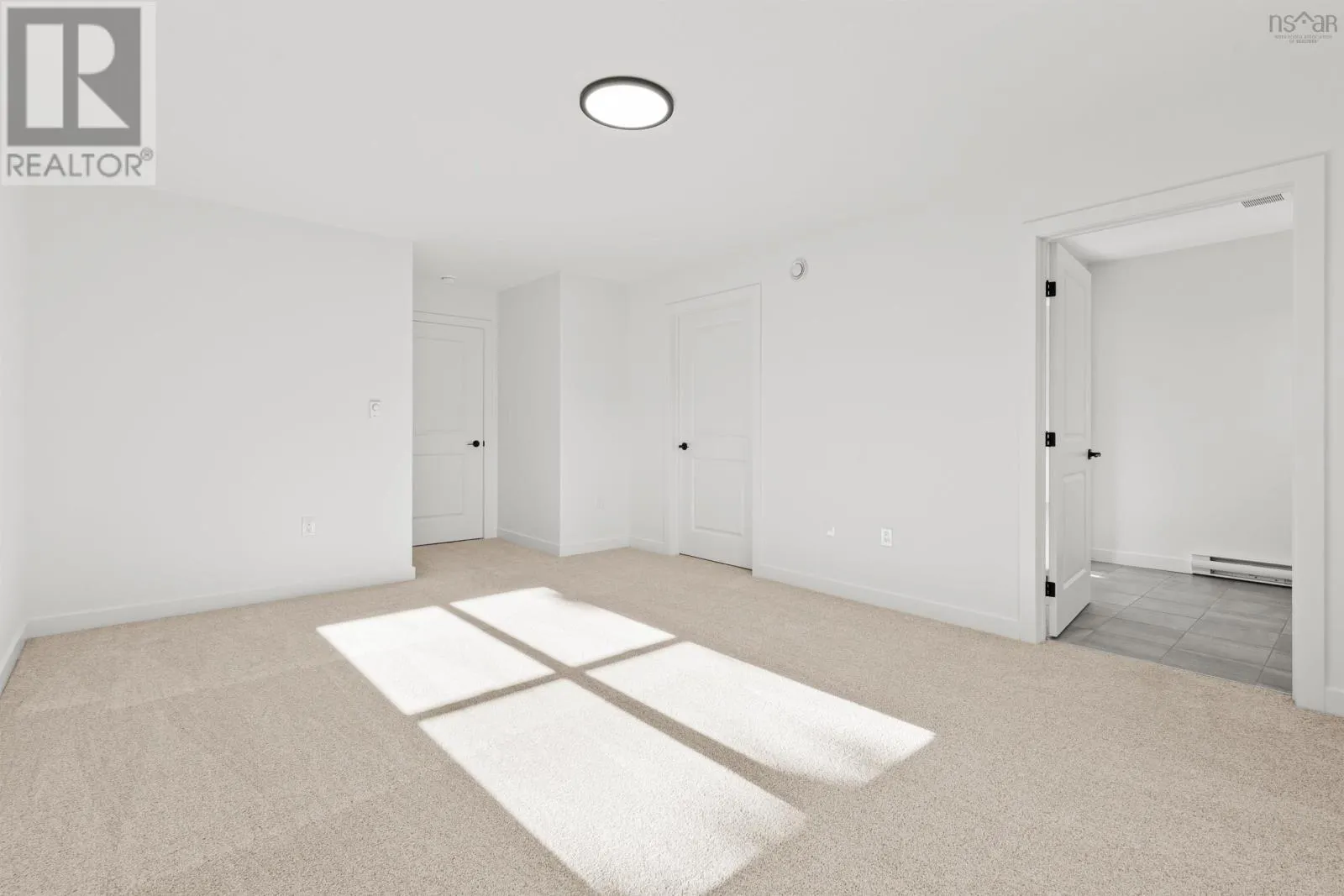 SMD-5A 42 Simona Drive