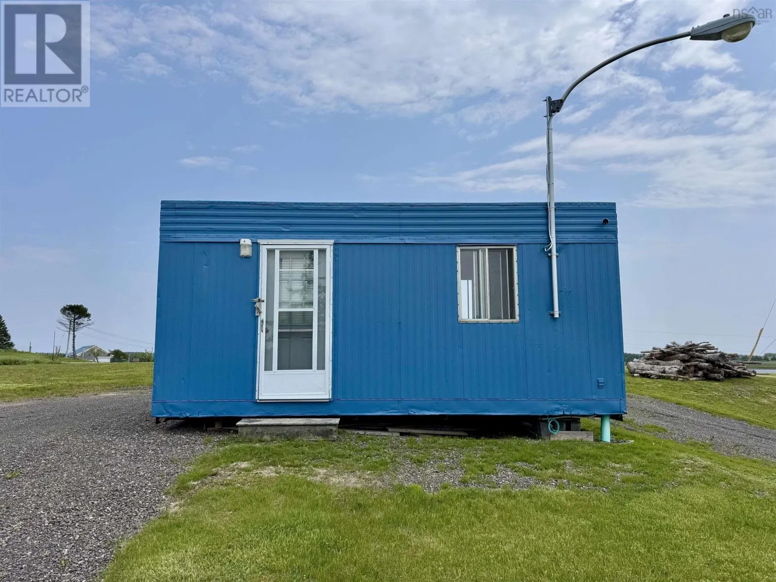 22 Janvrin Harbour Rd.
