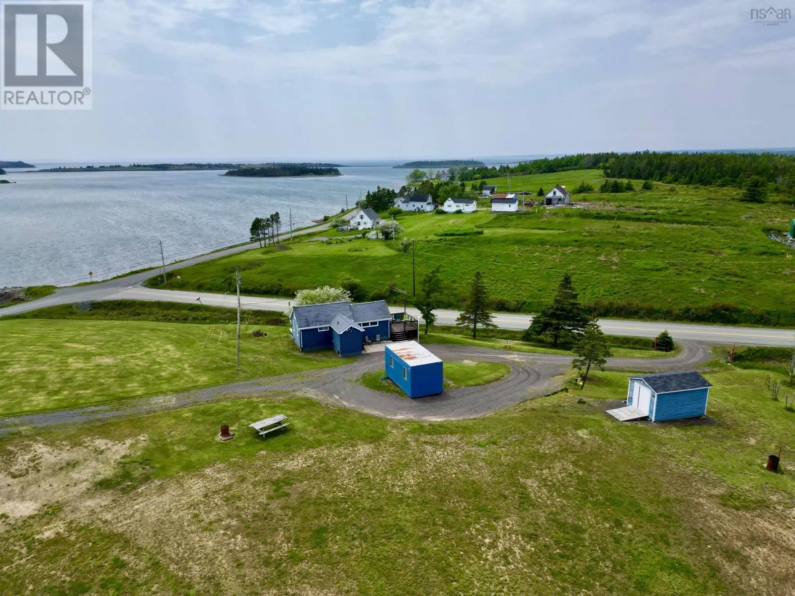22 Janvrin Harbour Rd.