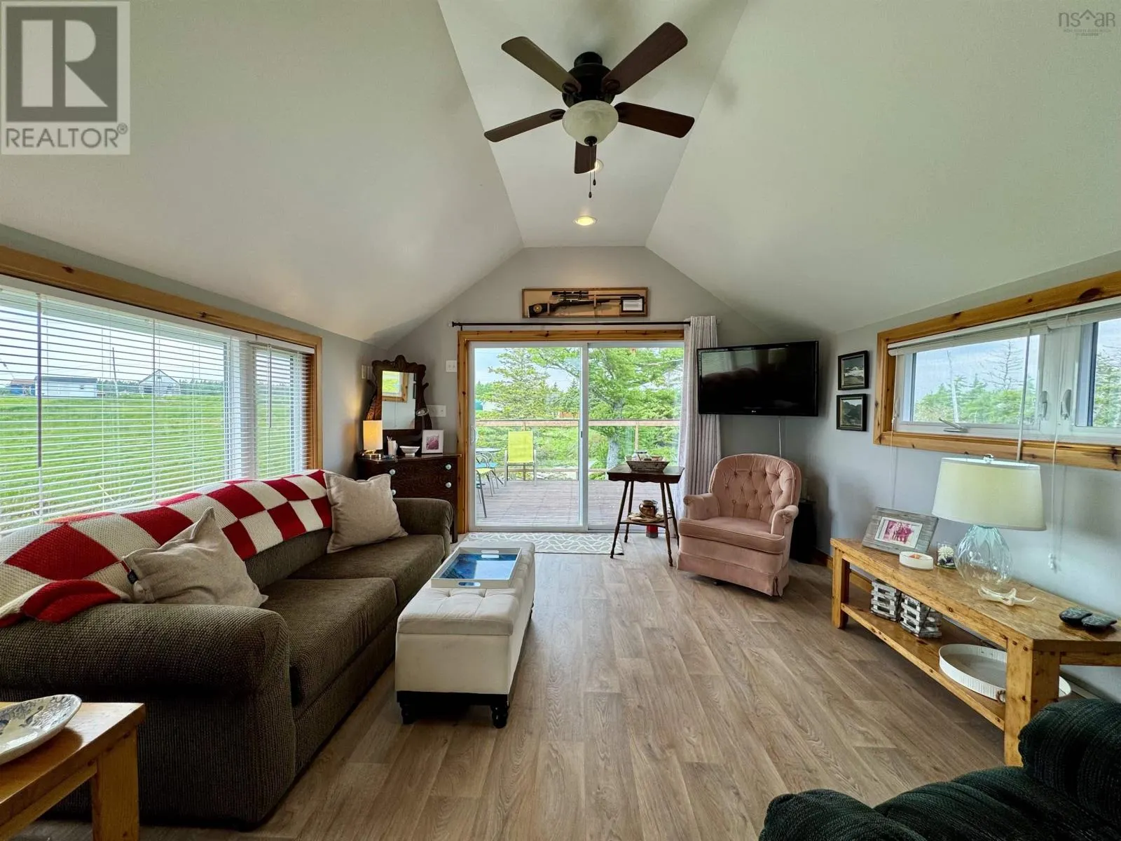 22 Janvrin Harbour Rd.