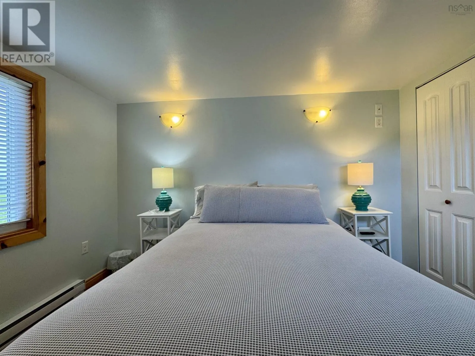 22 Janvrin Harbour Rd.