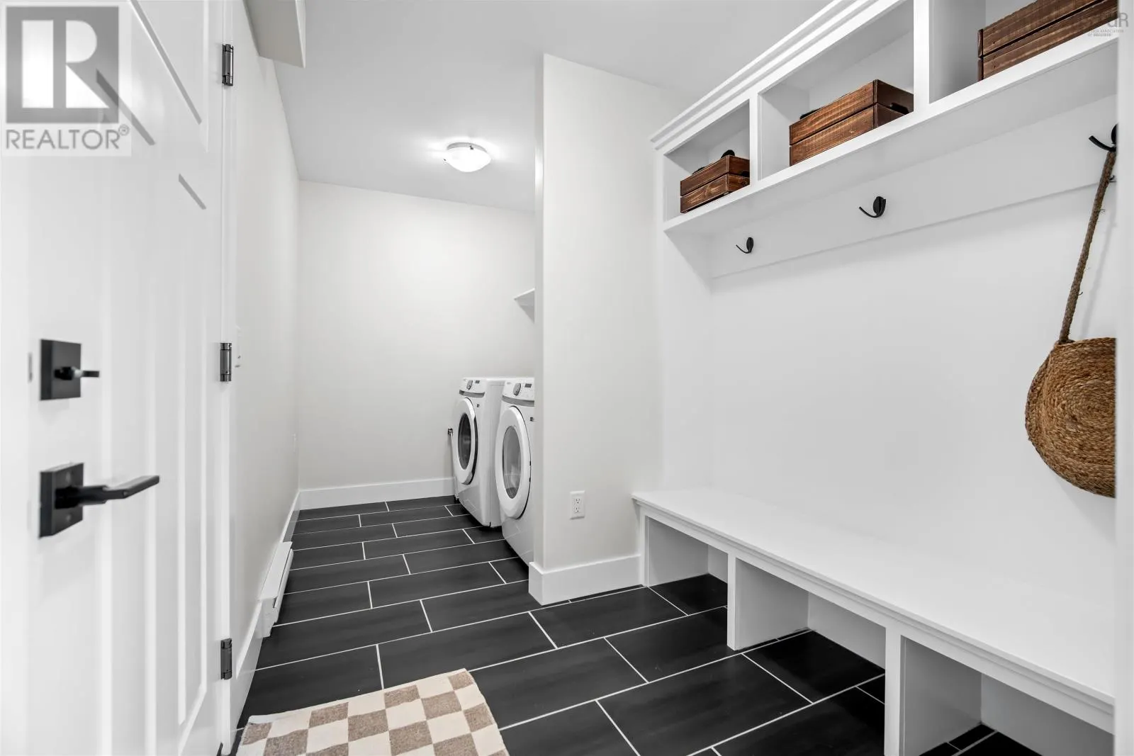 1301 McCabe Lake Drive|Indigo Shores