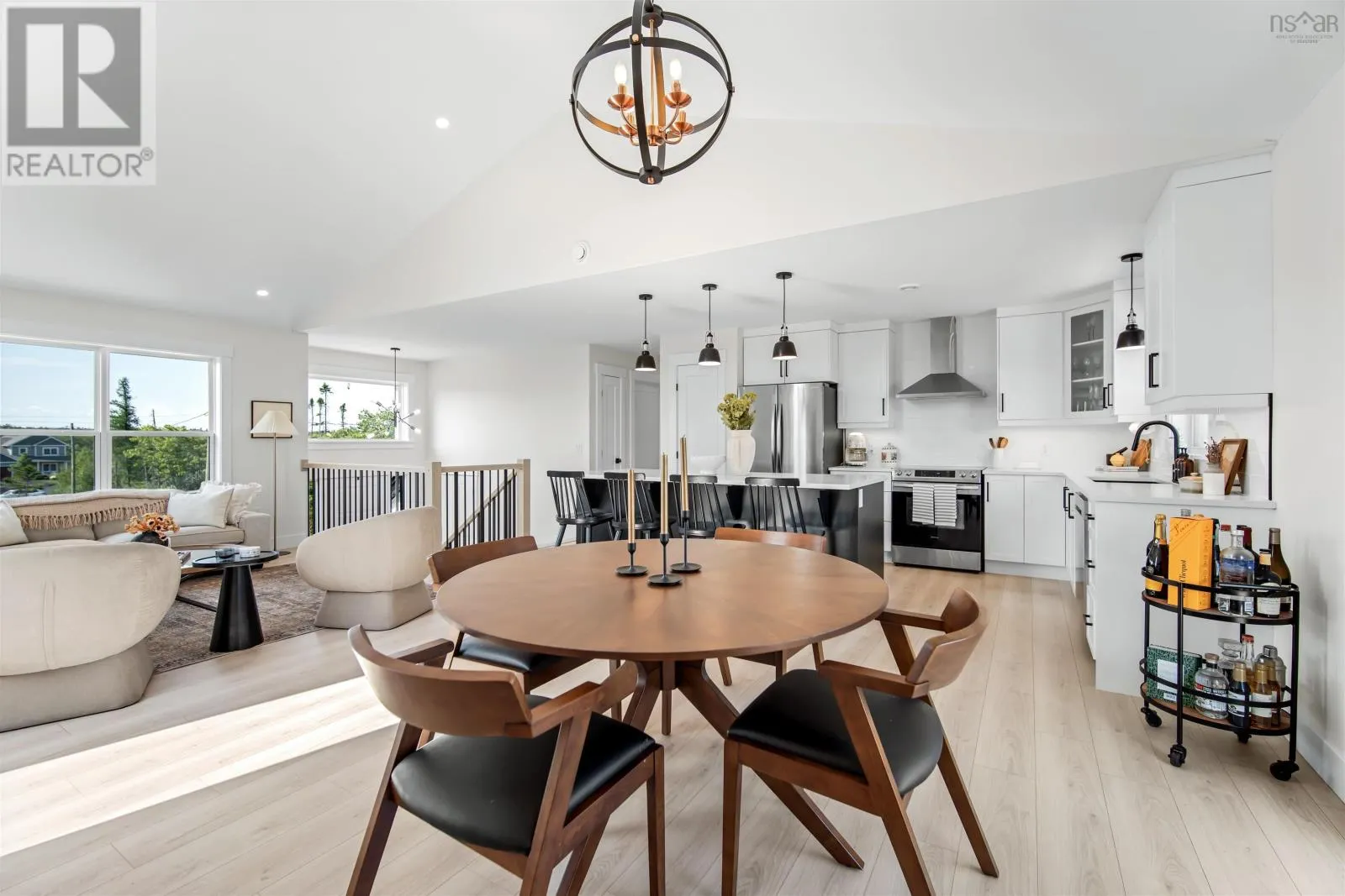 1301 McCabe Lake Drive|Indigo Shores
