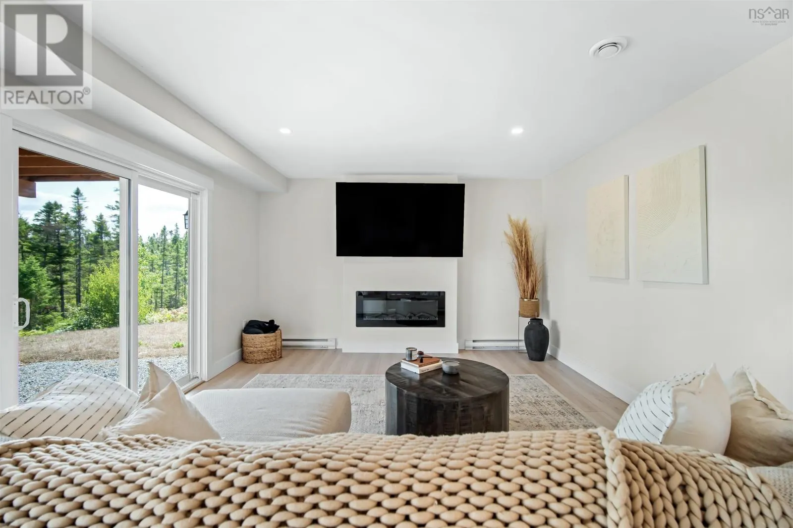 1301 McCabe Lake Drive|Indigo Shores