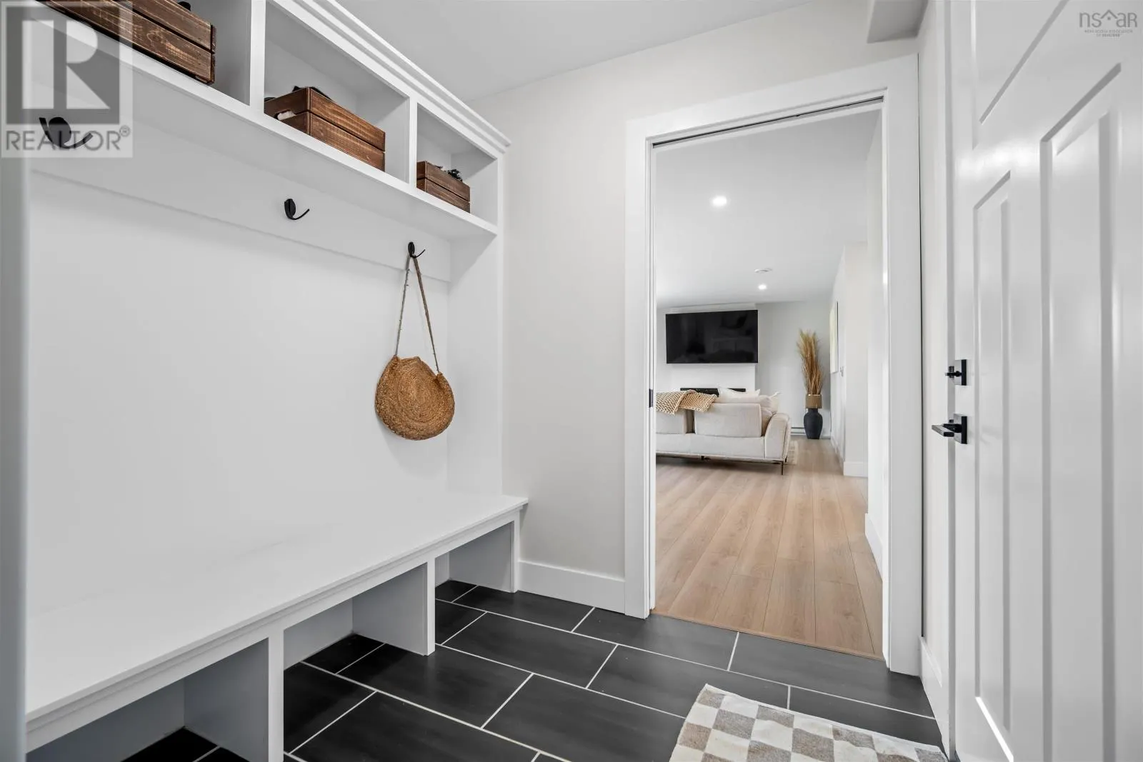 1301 McCabe Lake Drive|Indigo Shores