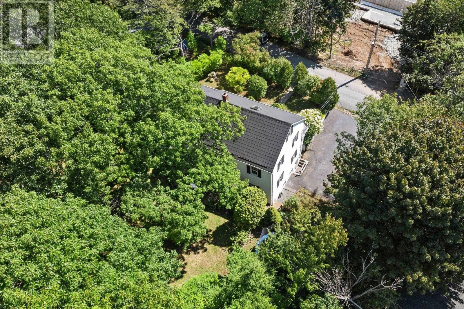 8 Emmerson Street