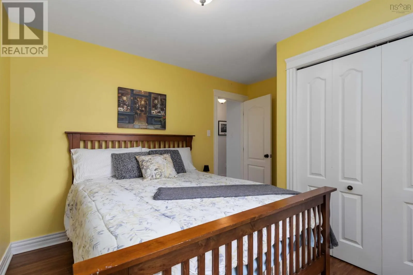 6 Carrie Crescent
