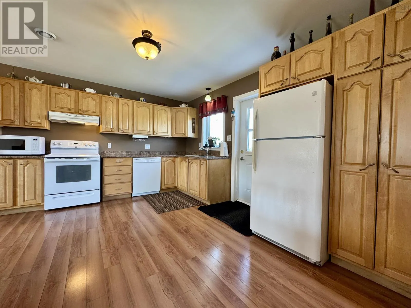 3123 Highway 320