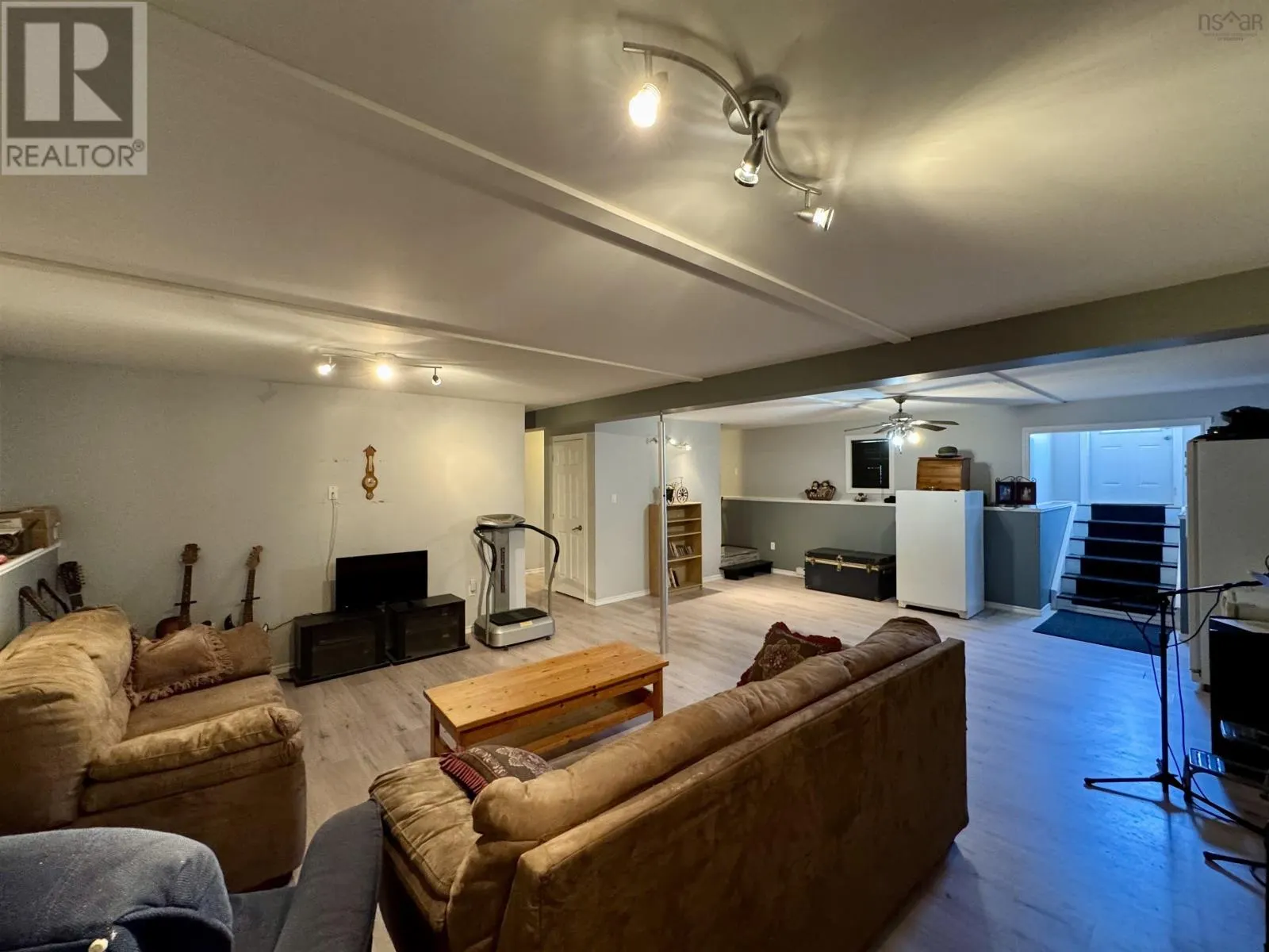 3123 Highway 320