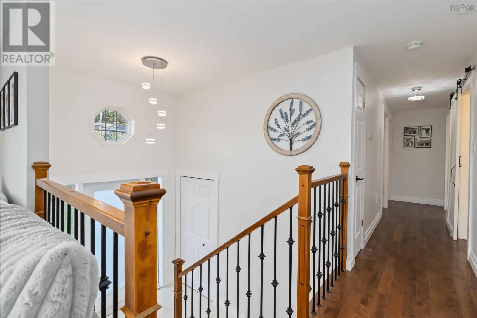 667/669 Hammonds Plains Road