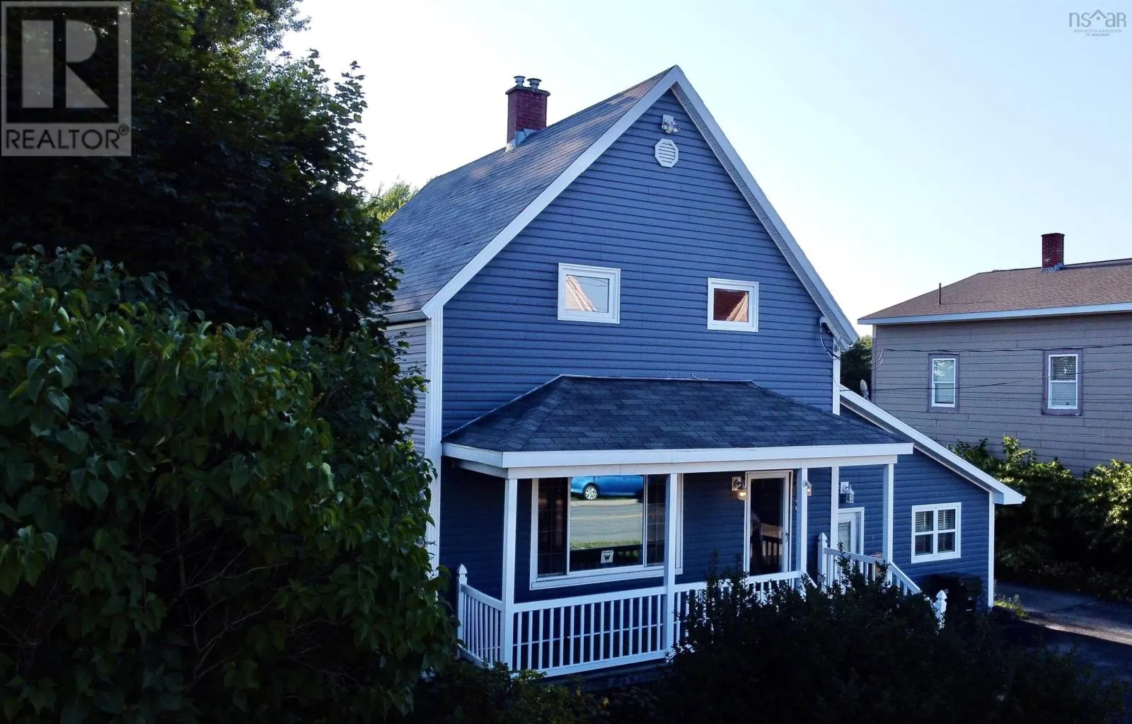 30 Fraser Avenue