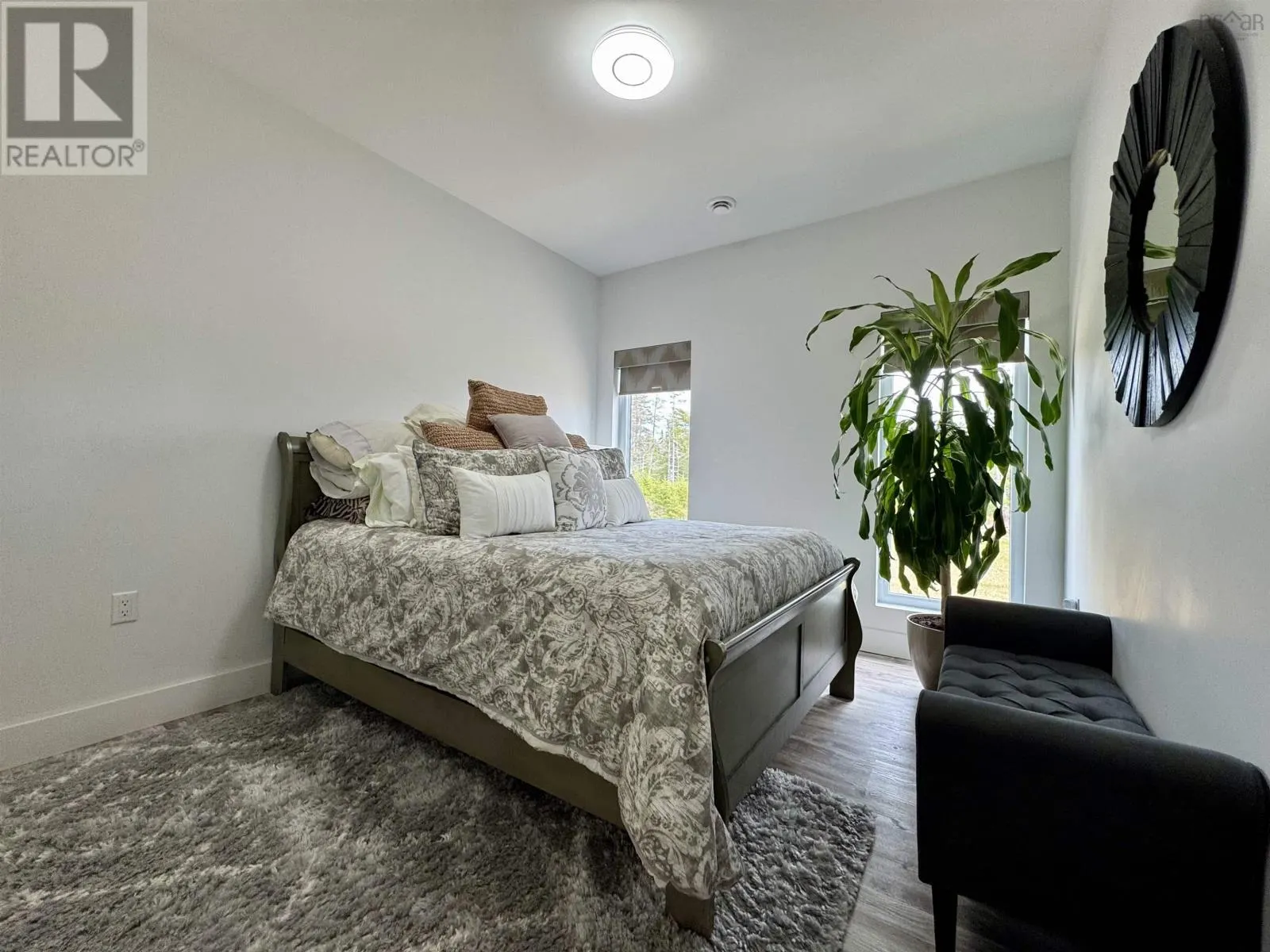 381 Grandiqe Ferry Rd.