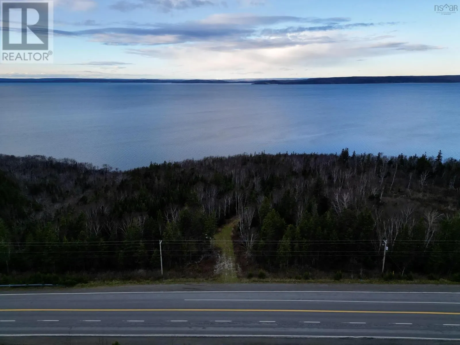 Lot Highway 104